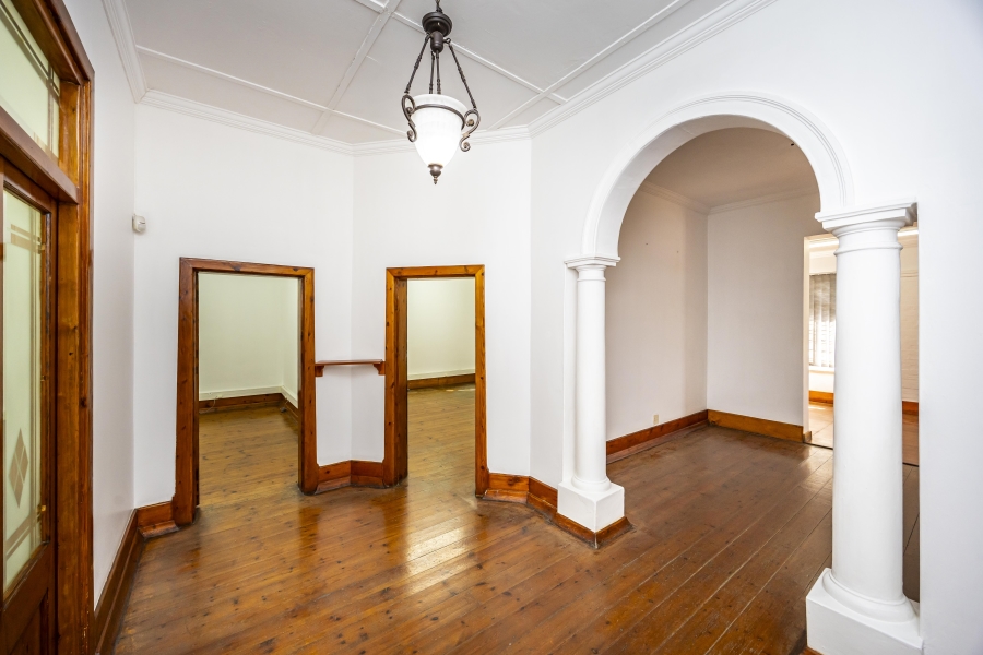 8 Bedroom Property for Sale in Vincent Eastern Cape